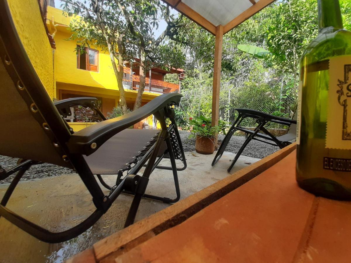 Cafe Racer Hostel คาร์ดิน ภายนอก รูปภาพ